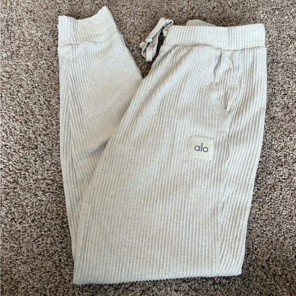 Alo Gray Ribbed Joggers - Picture 5 of 8
